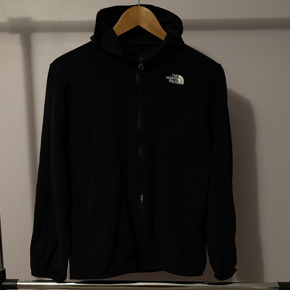 The North Face Youth/Junior XL (18/20) Black Performance Jacket